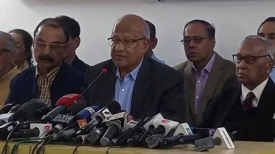 সংবাদ সম্মেলনে খন্দকার মোশাররফ হোসেন। ছবি: ভিডিও