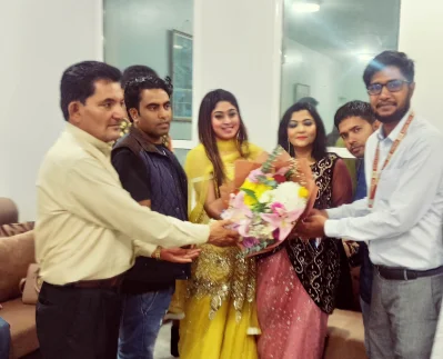 মুগ্ধ করেন শিল্পী মেরি, বাদশা ও পলি শারমিন