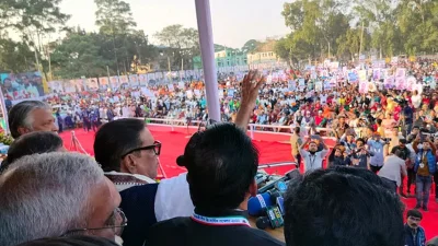 বক্তব্য দিচ্ছেন ওবায়দুল কাদের। ছবি: ইত্তেফাক
