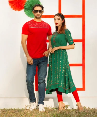 ছবি ও পোশাক: সারা 