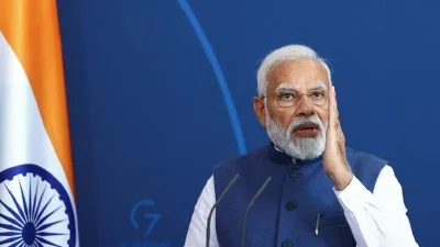 ফোনালাপেও মোদি যুদ্ধ শেষ করার জন্য জোর দিয়েছেন।