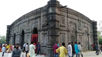 ছবি: ইত্তেফাক