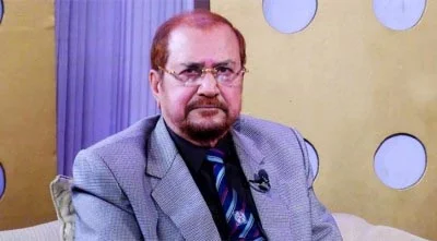 বর্ষীয়ান চলচ্চিত্র নির্মাতা আজিজুর রহমান
