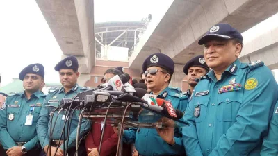 সাংবাদিকদের সঙ্গে ডিএমপি কমিশনারের মতবিনিময়