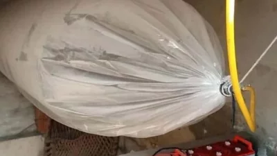 গ্যাস সরবরাহকারীদের কাছ থেকে সেসব ব্যাগ ভর্তি করা হচ্ছে।