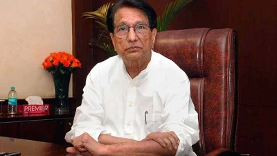 রাষ্ট্রীয় লোকদল নেতা জয়ন্ত চৌধুরীর প্রয়াত পিতা চরণ সিং অল্প সময়ের জন্য ভারতের প্রধানমন্ত্রী হন।
