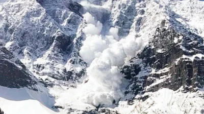 এছাড়া ২০২১ সালে চামোলি জেলায় ভঙ্কর তুষারধস হয়।