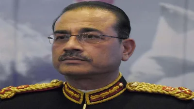 বর্তমানে পাকিস্তানের নতুন সেনাপ্রধান জেনারেল সৈয়দ আসিম মুনির