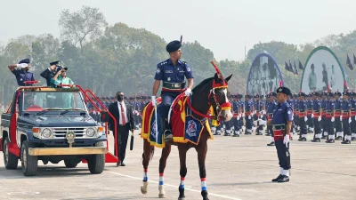শিক্ষানবিশ সহকারী পুলিশ সুপারদের প্রশিক্ষণ সমাপনী কুচকাওয়াজে প্রধানমন্ত্রী। ছবি: ফোকাস বাংলা