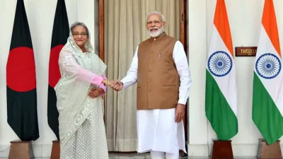 প্রধানমন্ত্রী শেখ হাসিনা এবং ভারতের প্রধানমন্ত্রী নরেন্দ্র মোদি। ফাইল ছবি।