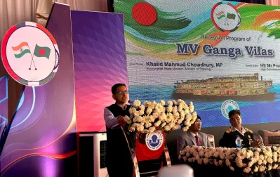 বক্তব্য রাখছেন বাংলাদেশে নিযুক্ত ভারতীয় হাই কমিশনার প্রণয় ভার্মা।