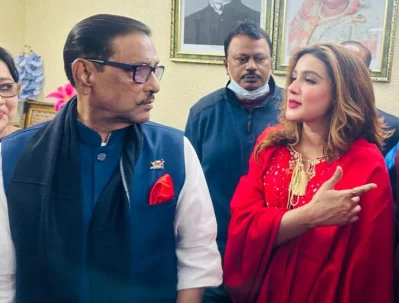 আওয়ামী লীগের সাধারণ সম্পাদক ওবায়দুল কাদের ও মাহিয়া মাহি। (ফাইল ছবি)