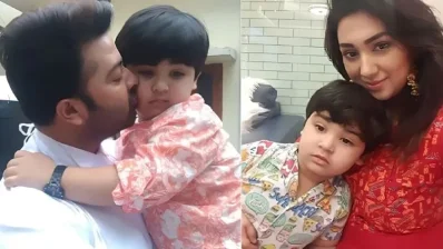 মা-বাবার সঙ্গে আব্রাম খান জয়। ছবি: সংগৃহীত