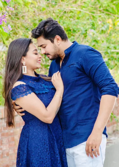 জয় চৌধুরী ও কাজী জারা টায়রা