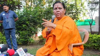 দিন কয়েক আগে সাবেক মুখ্যমন্ত্রী উমা ভারতী মধ্যপ্রদেশে মদ বিরোধী অভিযান শুরু করেন।
