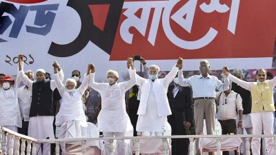 পশ্চিমবঙ্গে ২০২১ এর ভোটে বামফ্রন্টের সঙ্গে তো জোট করে তৃণমূলের বিরুদ্ধে নেমেছিল কংগ্রেস, সেটা কি তাহলে বিজেপিকে সহায়তা করার উদ্দেশ্য নিয়েই করেছিল কংগ্রেস?&nbsp;