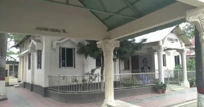 মিঠামইন সদরের কামালপুরে রাষ্ট্রপতি মো. আবদুল হামিদের পৈতৃক বাড়ি। ছবি: সংগৃহীত