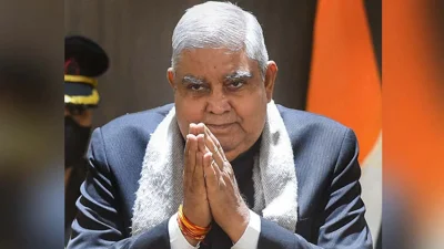 রাজ্যপাল যে আসলে বিজেপির এজেন্ডা কার্যকর করতে এসেছেন, তা প্রমাণ করেছিলেন জগদীপ ধনখড়।