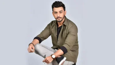 আজ টলিউড অভিনেতা বনি সেনগুপ্ত ইডি কার্যালয়ে হাজির হন।