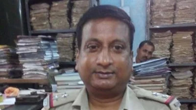 অনুব্রতের মামলার খরচ ইনস্পেক্টর ইন চার্জ মহম্মদ আলি চালাচ্ছিলেন।