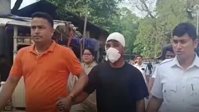 ভারতের তিলজলায় নাবালিকা খুনে গ্রেফতার আরো ২০ জন।