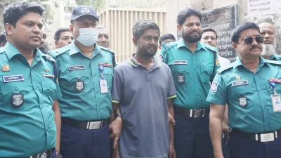 শামসুজ্জামান।