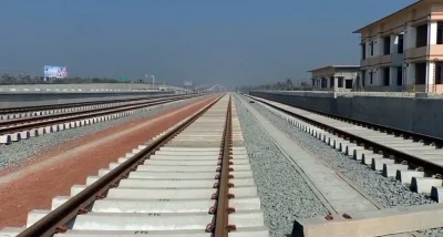 পদ্মা সেতুর রেলপথ। ছবি: ইত্তেফাক