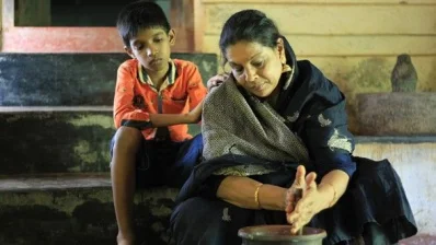 &lsquo;এন্নু সোয়াথাম শ্রীধরন&rsquo; ছবির একটি স্থিরচিত্র। এই চলচ্চিত্র এখনো হলে মুক্তি পায়নি।