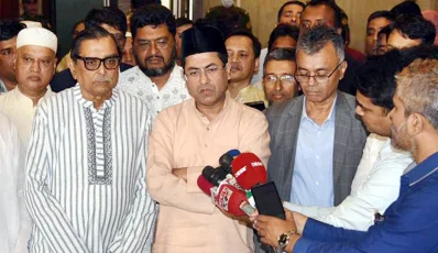 মেয়র শেখ ফজলে নূর তাপস।