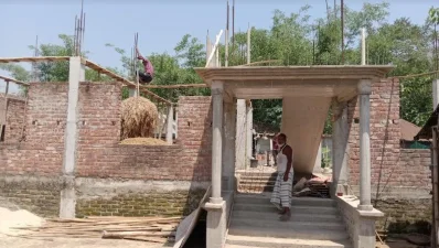 এই বাড়ির মালিকের নাম এসেছে সুস্থদের তালিকায়। ছবি: ইত্তেফাক