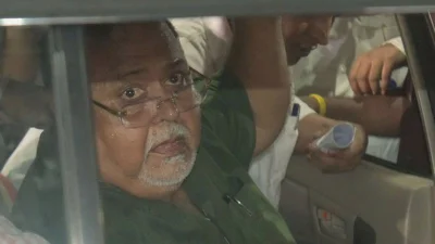 দুর্নীতির অভিযোগে গ্রেপ্তার হওয়া তৃণমূল কংগ্রেসের বিতাড়িত মহাসচিব পার্থ চ্যাটার্জী।