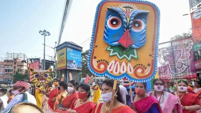 পহেলা বৈশাখ কলকাতার যাত্রাপাড়া চিৎপুরে হালখাতা হত।