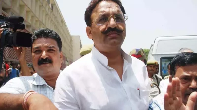 লখনউয়ের সাবেক ডেপুটি সুপারিন্টেন্ডেন্ট শৈলেন্দ্র সিং।
