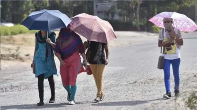 পশ্চিম হিমালয় অঞ্চলে মঙ্গলবার থেকে উত্তর-পশ্চিম সমভূমিতে হালকা বৃষ্টিপাতের পূর্বাভাস রয়েছে।