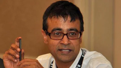 প্রভিন স্বামী।