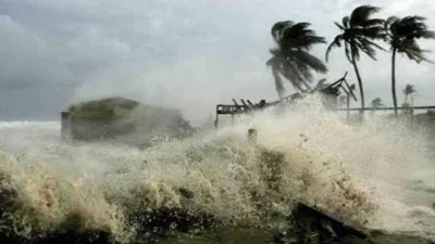 ১৯৯১ সালে ২৯ এপ্রিল ভয়াবহ ঘুর্ণিঝড় ও জলোচ্ছ্বাসে দ্বীপাঞ্চলসহ উপকূলীয় এলাকা তছনছ করে দেয়। ছবি: সংগৃহীত