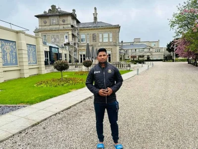 জাতীয় দলের সঙ্গে প্রথম সফরে ইংল্যান্ডে রনি তালুকদার। ছবি: সংগৃহীত