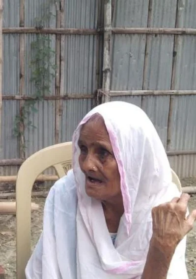 মা শেরিনা বেগম। ছবি: ইত্তেফাক
