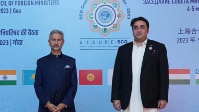 ভারত ও পাকিস্তানের পররাষ্ট্রমন্ত্রী।