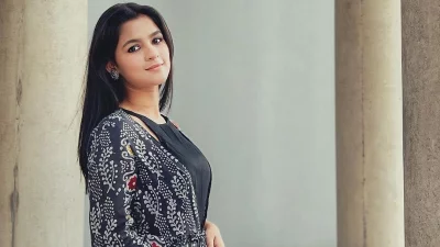 টিভি অভিনেত্রী সাদিয়া আয়মান। ছবি: সংগৃহীত 