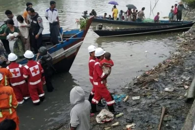 নিরাপদ স্থানে নেওয়া হচ্ছে মিয়ানমারের বিভিন্ন অঞ্চলের বাসিন্দাদের। সংগৃহীত ছবি