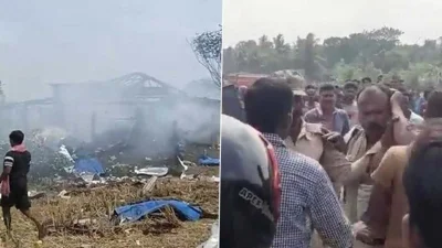 ভানুর কারখানায় বাজি ছাড়াও বোমা বানানো হতো।&nbsp;