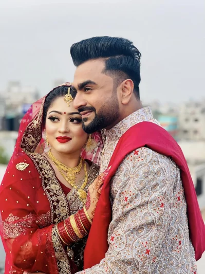 ইমরান মাহমুদুল ও তার স্ত্রী মেহের আয়াত জেনির। ছবি: সংগৃহীত