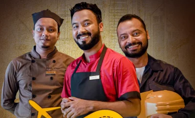 শিমুল শর্মা, জিয়াউল হক পলাশ ও শরাফ আহমেদ জীবন। ছবি: সংগৃহীত