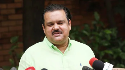 বাংলাদেশ ক্রিকেট বোর্ডের (বিসিবি) পরিচালক আকরাম খান। 