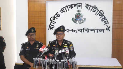 র&zwnj;্যাবের সংবাদ সম্মেলন। ছবি: ইত্তেফাক