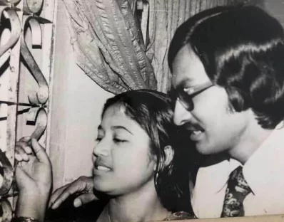 অনুপ্রেরণাদায়ী মহৎ স্ত্রীর সঙ্গে লেখক লুৎফর রহমান খান