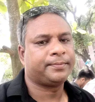 সন্ত্রাসী হামলায় নিহত সাংবাদিক নাদিম। ছবি: ইত্তেফাক