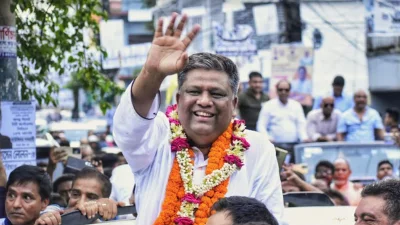 সিলেটের নতুন মেয়র আনোয়ারুজ্জামান চৌধুরী। ছবি: ইত্তেফাক