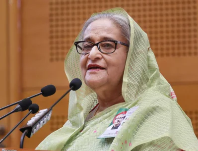 আওয়ামী লীগের প্রতিষ্ঠাবার্ষিকীতে বক্তব্য দিচ্ছেন প্রধানমন্ত্রী শেখ হাসিনা। ছবি: ফোকাস বাংলা